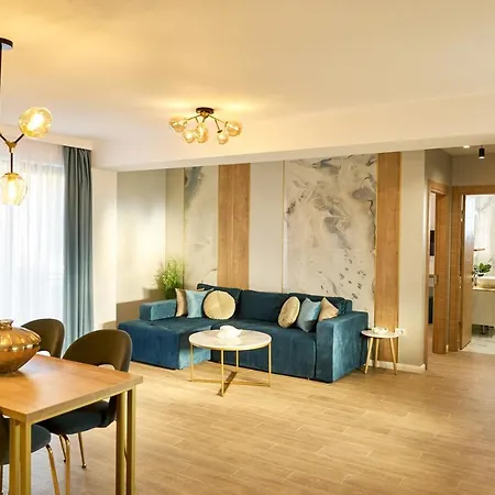 Eee Boutique Apartment *