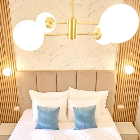 Eee Boutique Apartment
