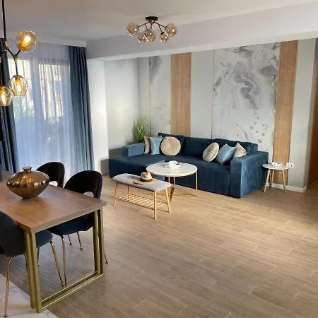 Apartment Eee Boutique